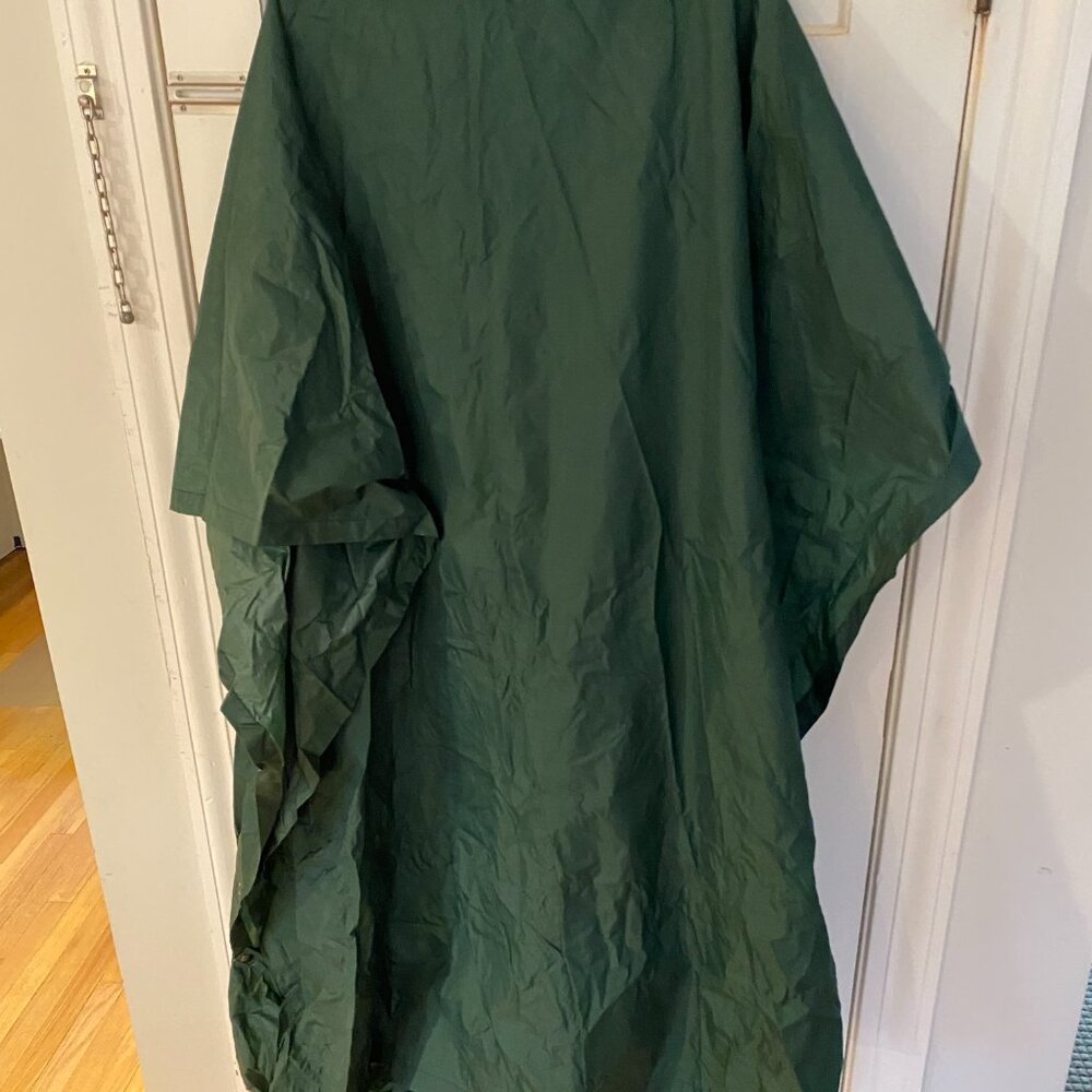 Poncho for backpacking/camping. - Picture 3 of 4